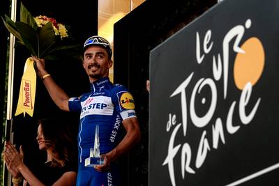 Alaphilippe pakt tweede Tour-etappe: Er kwam een beetje geluk bij kijken