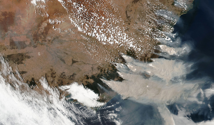 Dikke rook boven Victoria en New South Wales.