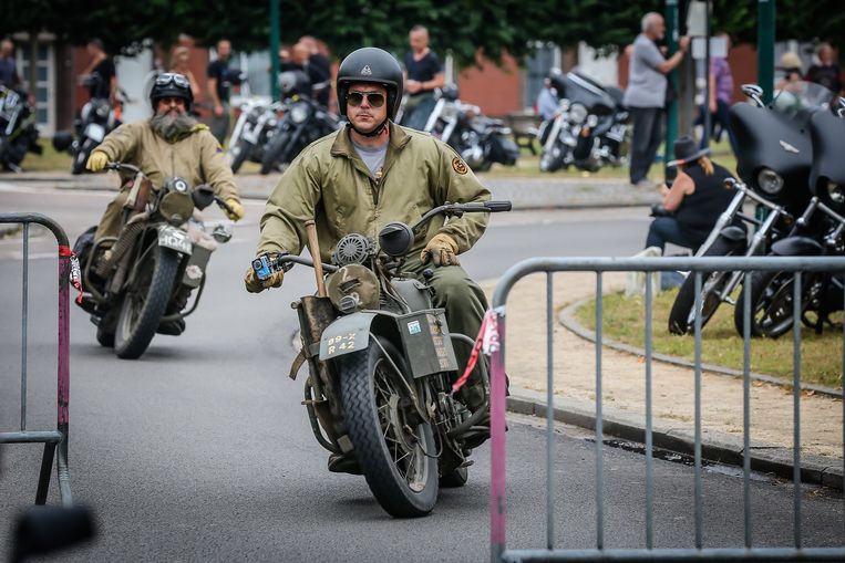 35ste Harley  Days lokt slechts  800 motards 