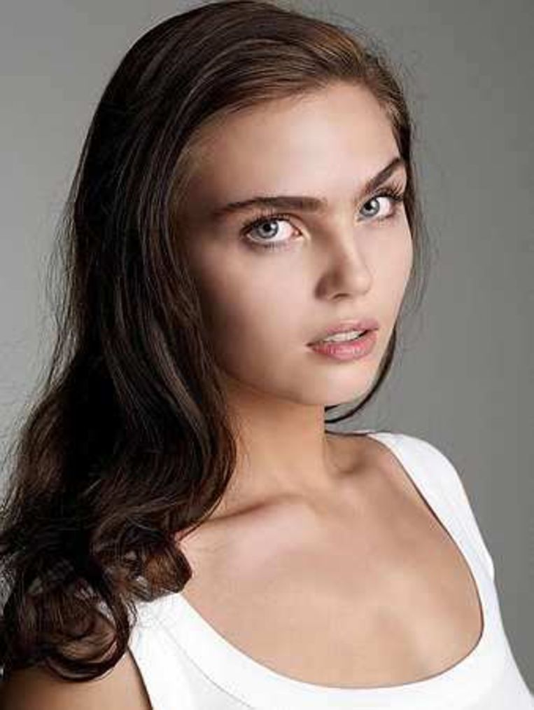 Dode in Groningen blijkt vriend model Kim Feenstra | Het ...