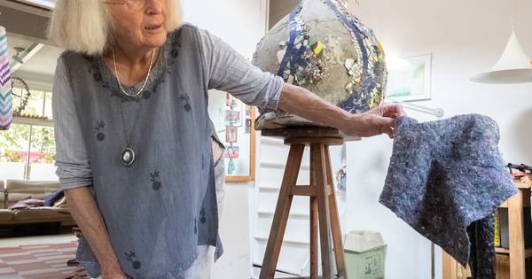 Standbeeld Cor Swenne in Ouwerkerk