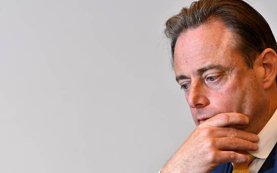 Bart De Wever bereid tot gesprek met vriendinnen Julie Van Espen: ‘Wat gebeurd is, is verschrikkelijk’