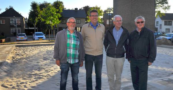 Jeu-de-boulen onder de Toren in Someren-Eind