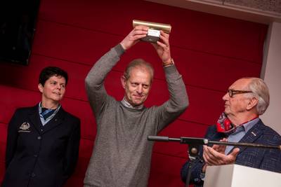 ‘Platte Buis’ voor Ulvenhouter Anton van Opstal