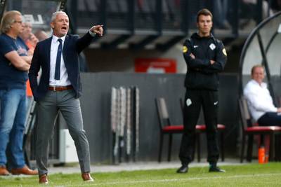 NEC vergooit zege bij debuut De Gier