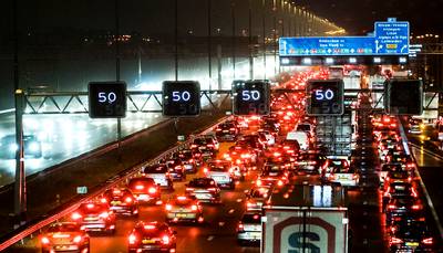 Drukste avondspits van het jaar door Duitsers en wintertijd