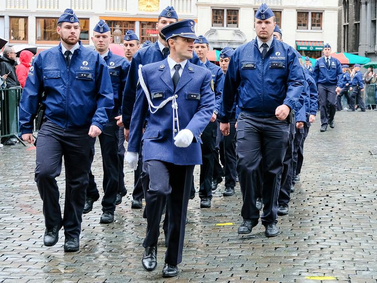 Politiezone Brussel Hoofdstad Elsene zet Grote Markt op z’n kop met ...