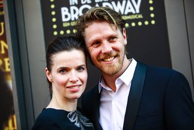 Actrice Thekla Reuten weer bevallen van een zoontje