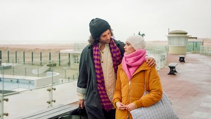 70. Met z'n twee wordt met vier aan zee