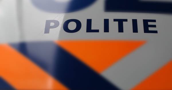 Politie zoekt fietsster die klap kreeg in Helmond.