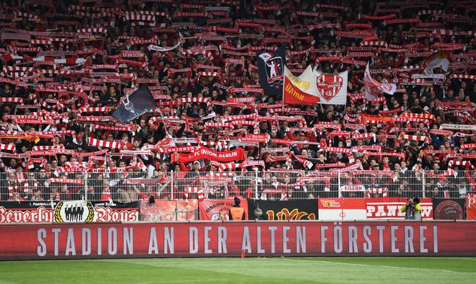 Union Berlin wil weer vol stadion en betaalt coronatest ...