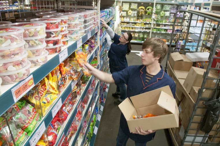 Veel belangstelling voor nieuwe Colruyt | Ronse | Regio | HLN