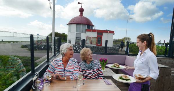 Vis eten met zicht op het water | Uit Eten | pzc.nl - PZC