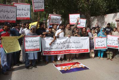 Protestmars Pakistan tegen Wilders raakt op stoom