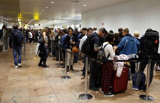 Il Faut Amener Un Troisième Acteur à Zaventem Belgique 7sur7be
