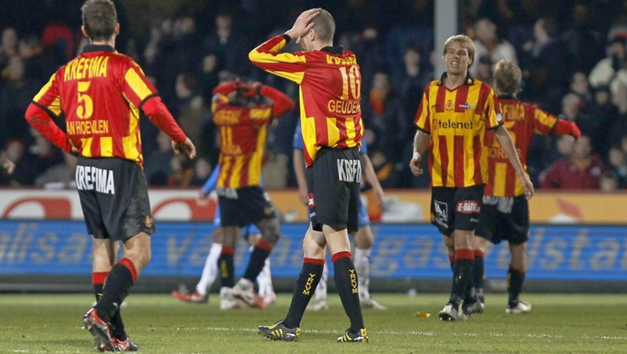 Stadion KV Mechelen wordt op 14 januari openbaar verkocht ...