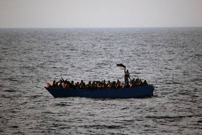 'Tientallen vluchtelingen verdronken voor Libische kust'