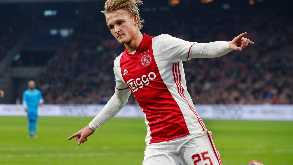 Kasper Dolberg talent van het jaar in Denemarken | Het Parool