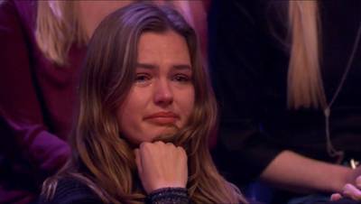 2,3 miljoen kijkers huilen mee met 'overgeslagen' Maureen in All You Need is Love