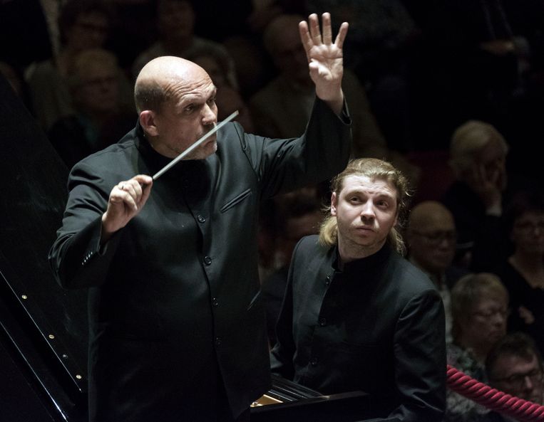 De Terugkeer Van Jaap Van Zweden Bij Het Concertgebouworkest Werd Een Triomf Trouw