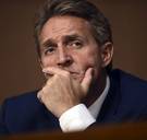 Oerconservatief, maar van Trump moet hij niks hebben. Wie is Jeff Flake, die de Republikeinen oproept tot opstand?