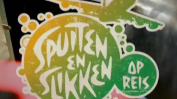 Spuiten en Slikken op Reis