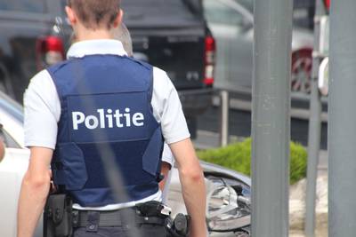 Débordements à Louvain, deux policiers blessés
