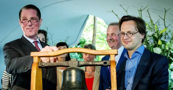 Huis voor Klokkenluiders schorst... klokkenluider | Binnenland - BD.nl