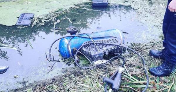 Gereedschapsdieven blijven uit handen van politie omdat brug openstaat.