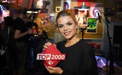 Davina Michelle verrast met Top 2000 Award