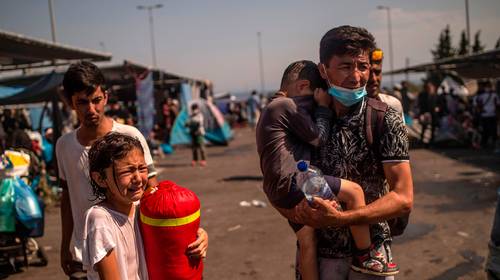 VTM-correspondent Robin Ramaekers over de miserie na brand in vluchtelingenkamp: Ze willen maar één ding: weg uit Lesbos