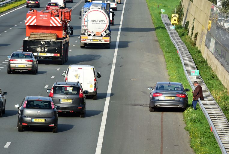 Iedere automobilist heeft er mee te maken – en ergert zich eraan: bumperkleven, afsnijden, bellers achter het stuur.