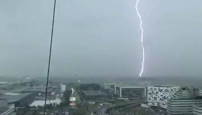 Blikseminslagen ontregelen treinverkeer