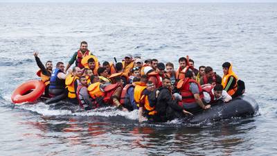 Britse minister slaat alarm om forse toename bootmigranten