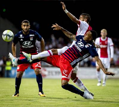 Ajax onderuit tegen Olympique Lyon in oefenduel