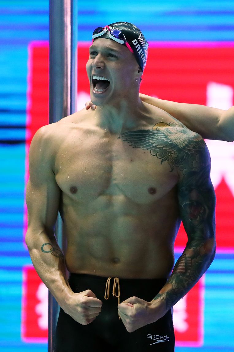 Opnieuw zwemt Amerikaan Caeleb Dressel naar drie keer goud ...