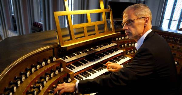 Breukhoven speelt Bach & Friends op kerkorgel in Dreischor