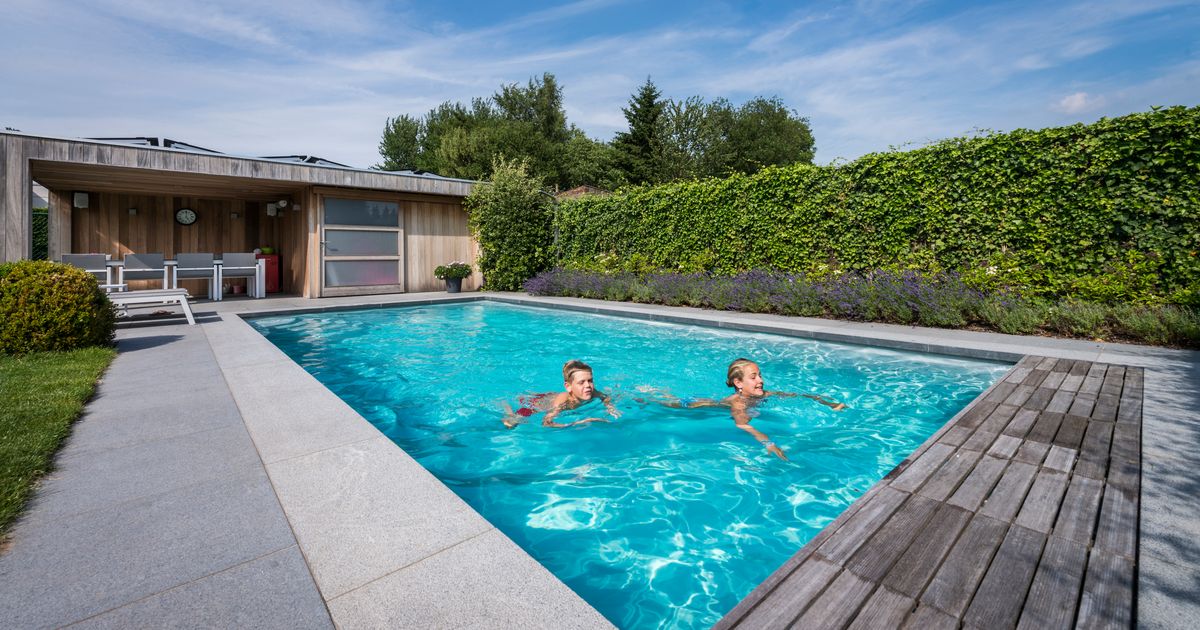 Fonkelnieuw Een zwembad in je tuin? Dit kost het je | WOON. | HLN DN-93