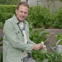 “Wie knabbelt er aan mijn plantje?”