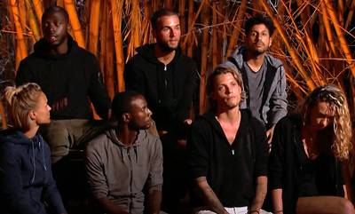 Tony levert Donny een streek in Expeditie Robinson