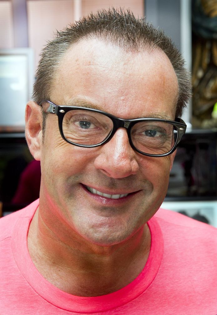 Gerard Joling haalt uit naar Samsom en Roemer Sterren AD.nl
