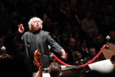 Dirigent Pieter Jan Leusink beschuldigd van grensoverschrijdend gedrag