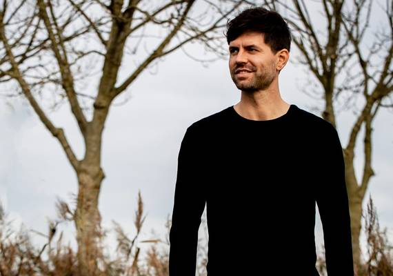 Simon Keizer en hoogzwangere Annemarie kregen corona: “Een beetje in paniek”