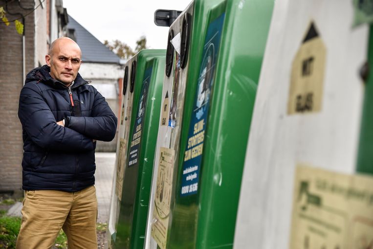 De gemeente Zele gaat een mobiele camera inzetten in de strijd tegen sluikstorters.