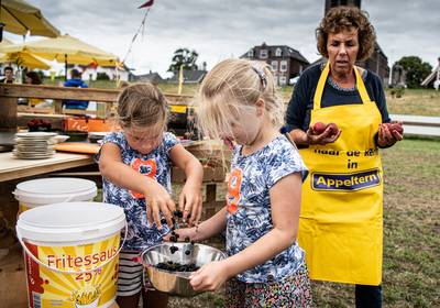 Eten over de datum is best lekker, vinden ze in Appeltern
