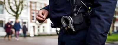 Politie gaat 1.200 mogelijke getuigen van aanranding Overloon sms'en