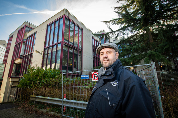 Apeldoorn Troosteloos Dorp Of Aanlokkelijke Stad