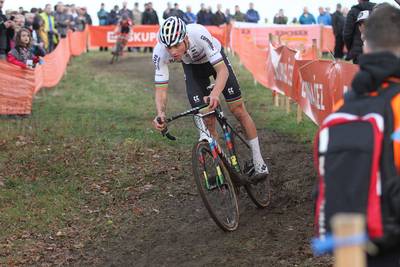 Van der Poel ook de beste in Flandriencross