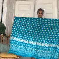 De sarong is een aanrader! Zo draag je 'm volgens Liselotte