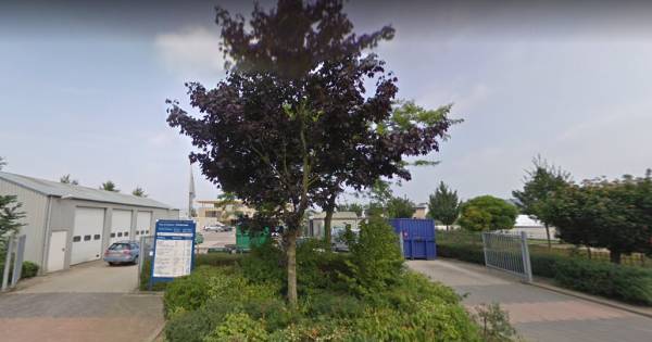 Milieustraat Andelst dicht na inbraak; lange rijen bij depot in Elst